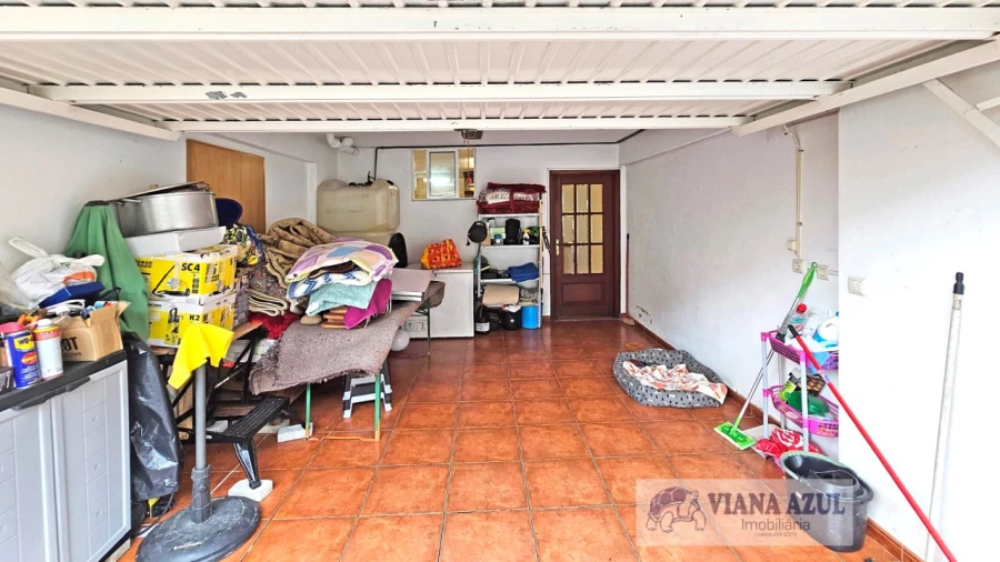 Moradia T4 para Venda em Areosa Foto 24