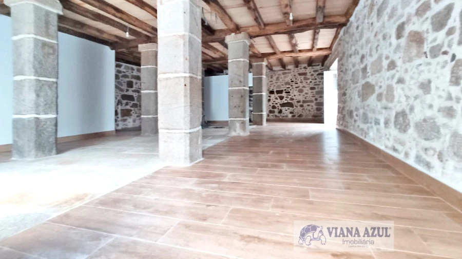 Loja para Arrendamento em Santa Maria Maior e Monserrate e Meadela Foto 10