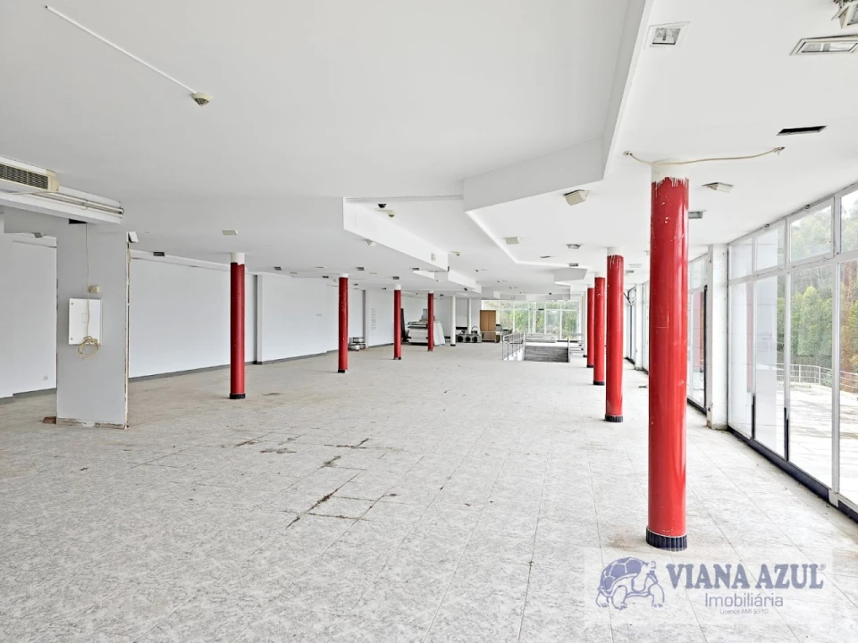 Armazém para Venda em Vila Nova de Anha Foto 11