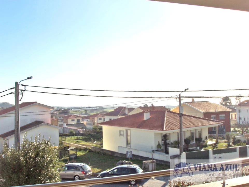 Moradia T4 para Venda em Carreço Foto 27