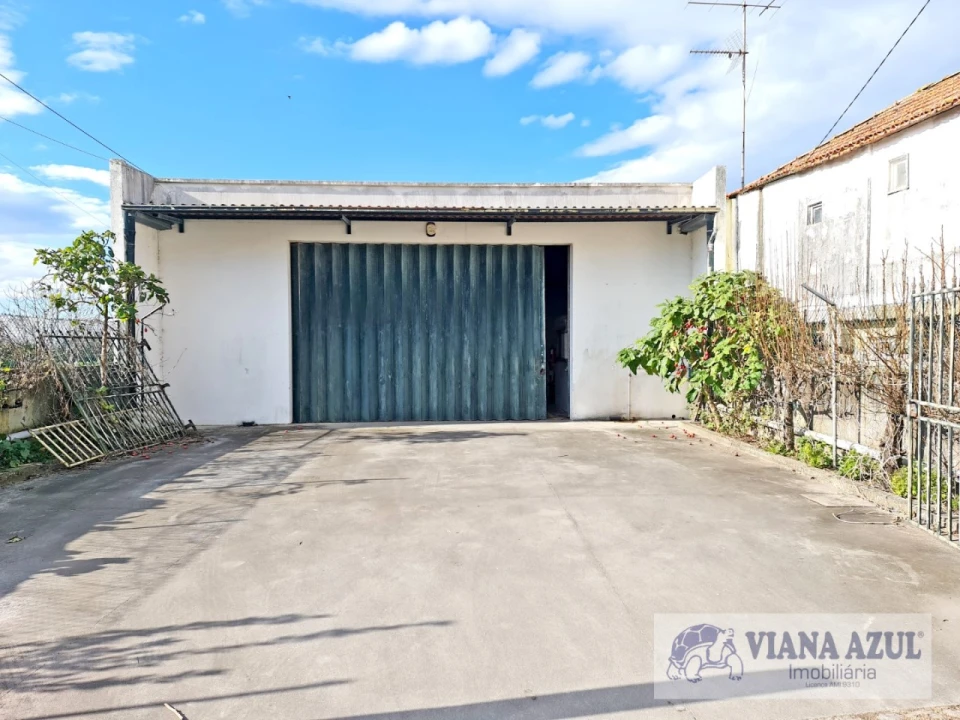 Armazém para Venda em Areosa Foto 6