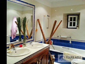 Quinta T5 para Venda em Santa Marta de Portuzelo