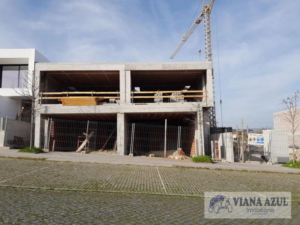 Moradia T3 para Venda em Santa Maria Maior e Monserrate e Meadela Foto 3