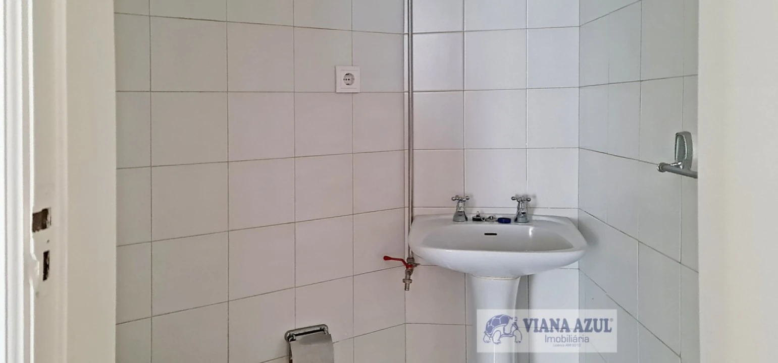 Escritório para Venda em Santa Maria Maior e Monserrate e Meadela Foto 6