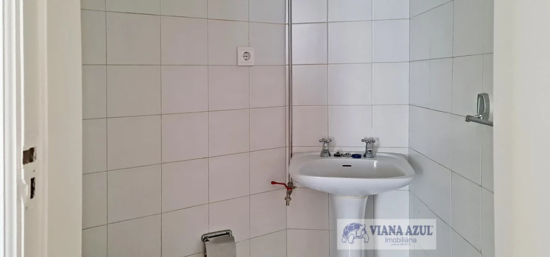 Escritório para Venda em Santa Maria Maior e Monserrate e Meadela Foto 6