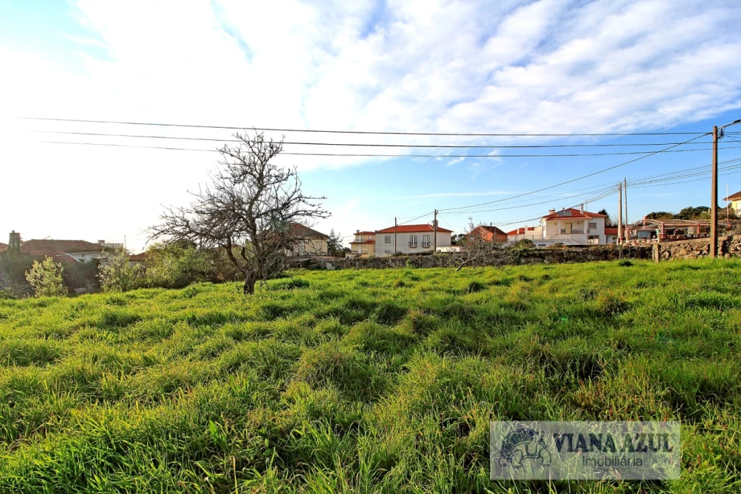 Quinta T3 para Venda em Areosa Foto 9