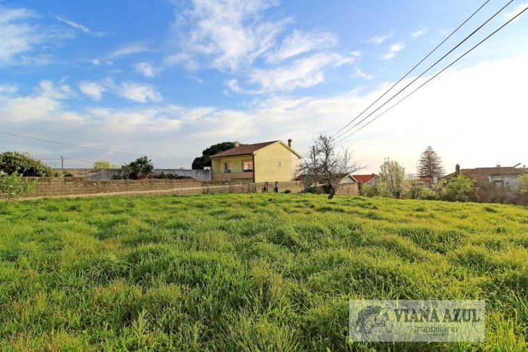 Quinta T3 para Venda em Areosa Foto 12