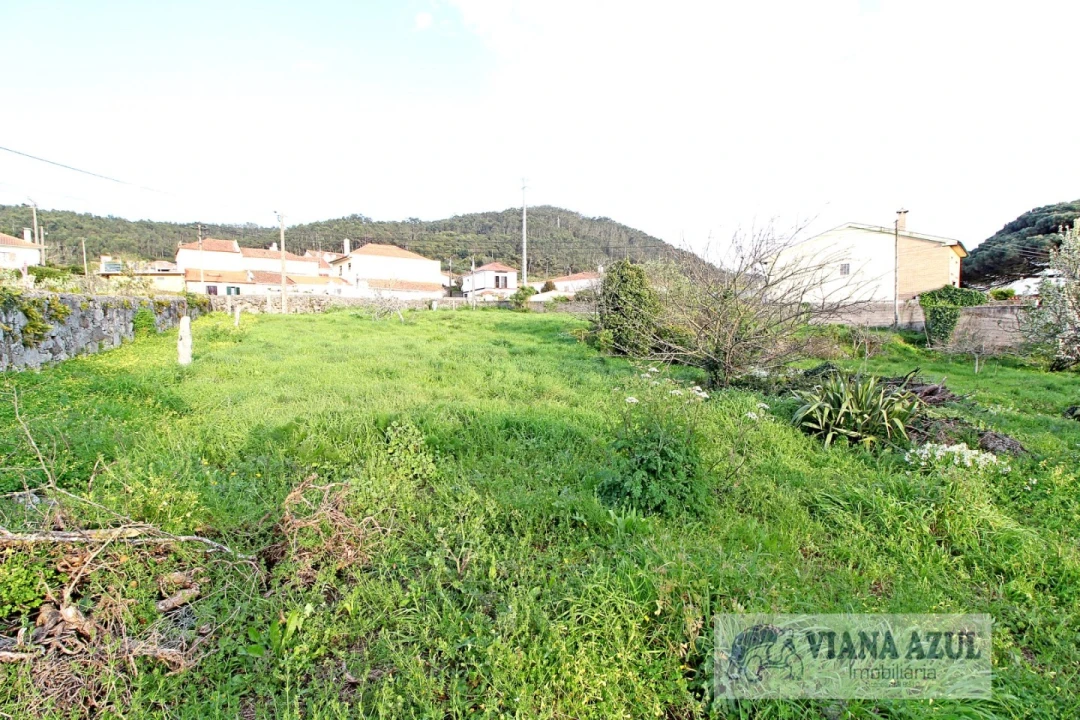 Quinta T3 para Venda em Areosa Foto 13