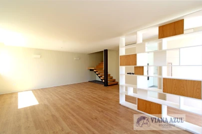 Moradia T3 para Venda em Santa Maria Maior e Monserrate e Meadela