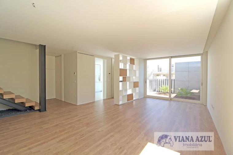 Moradia T3 para Venda em Santa Maria Maior e Monserrate e Meadela Foto 4