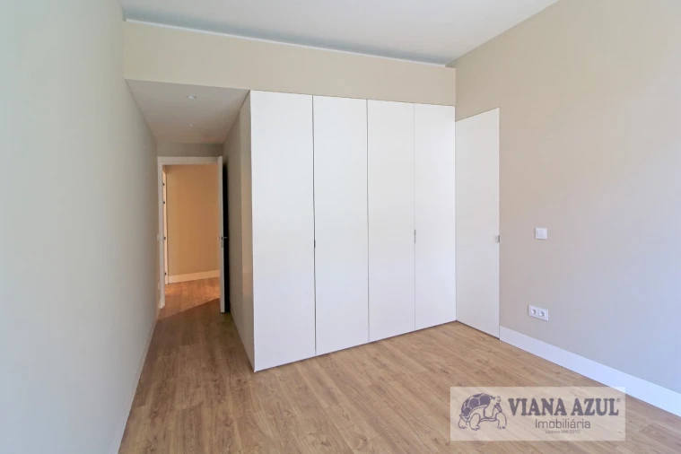 Apartamento T2 para Venda em Santa Maria Maior e Monserrate e Meadela Foto 10