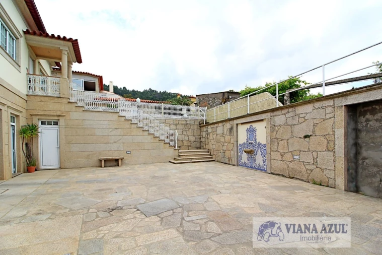 Moradia T5 para Venda em Areosa Foto 25