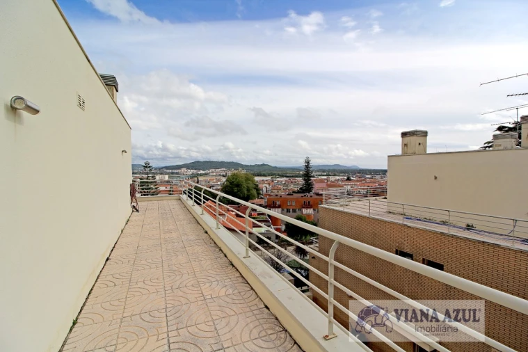 Moradia T4 para Venda em Santa Maria Maior e Monserrate e Meadela Foto 11