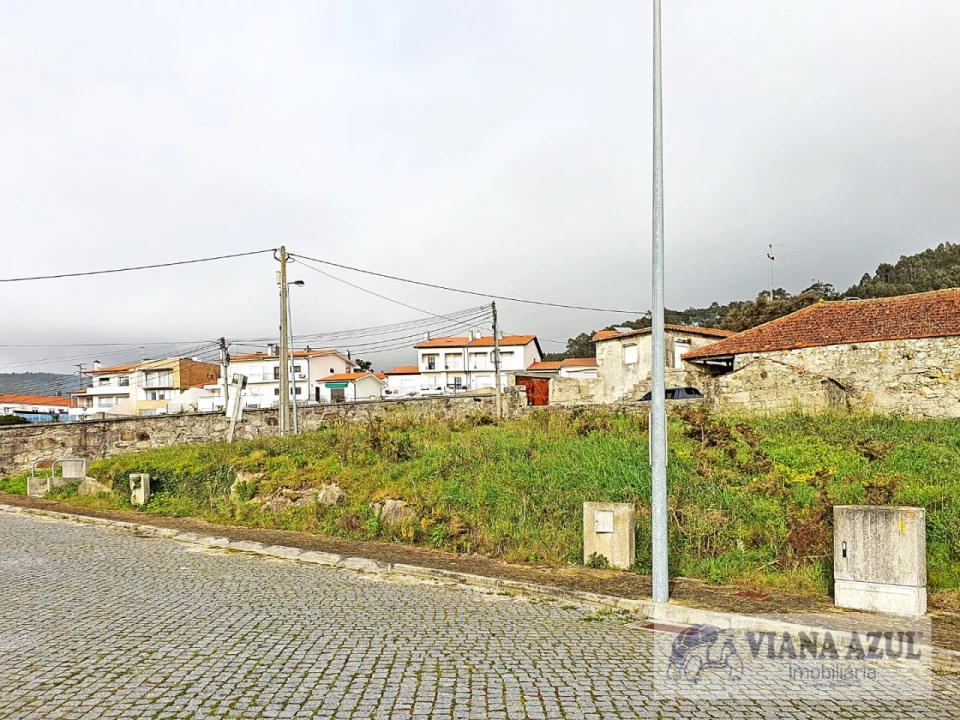 Terreno para Venda em Areosa Foto 1