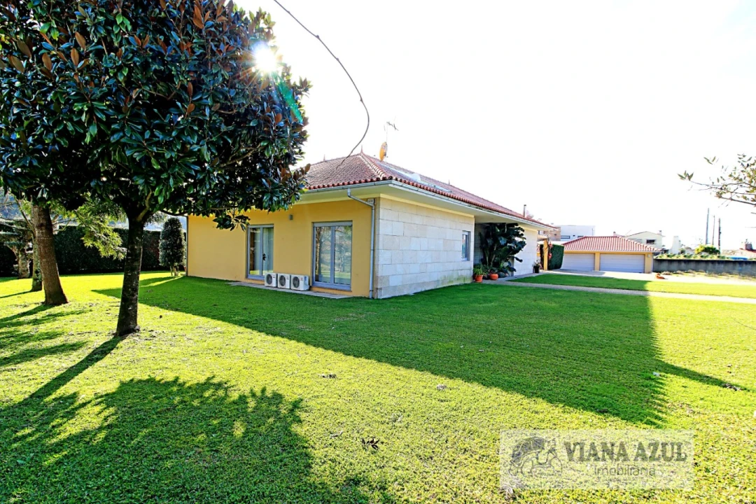 Moradia T4 para Venda em Vila Franca Foto 27