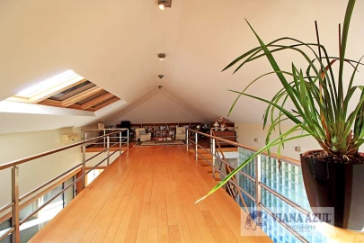 Moradia T4 para Venda em Vila Franca