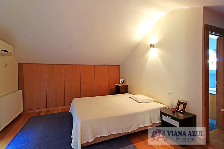 Moradia T4 para Venda em Vila Franca Foto 16