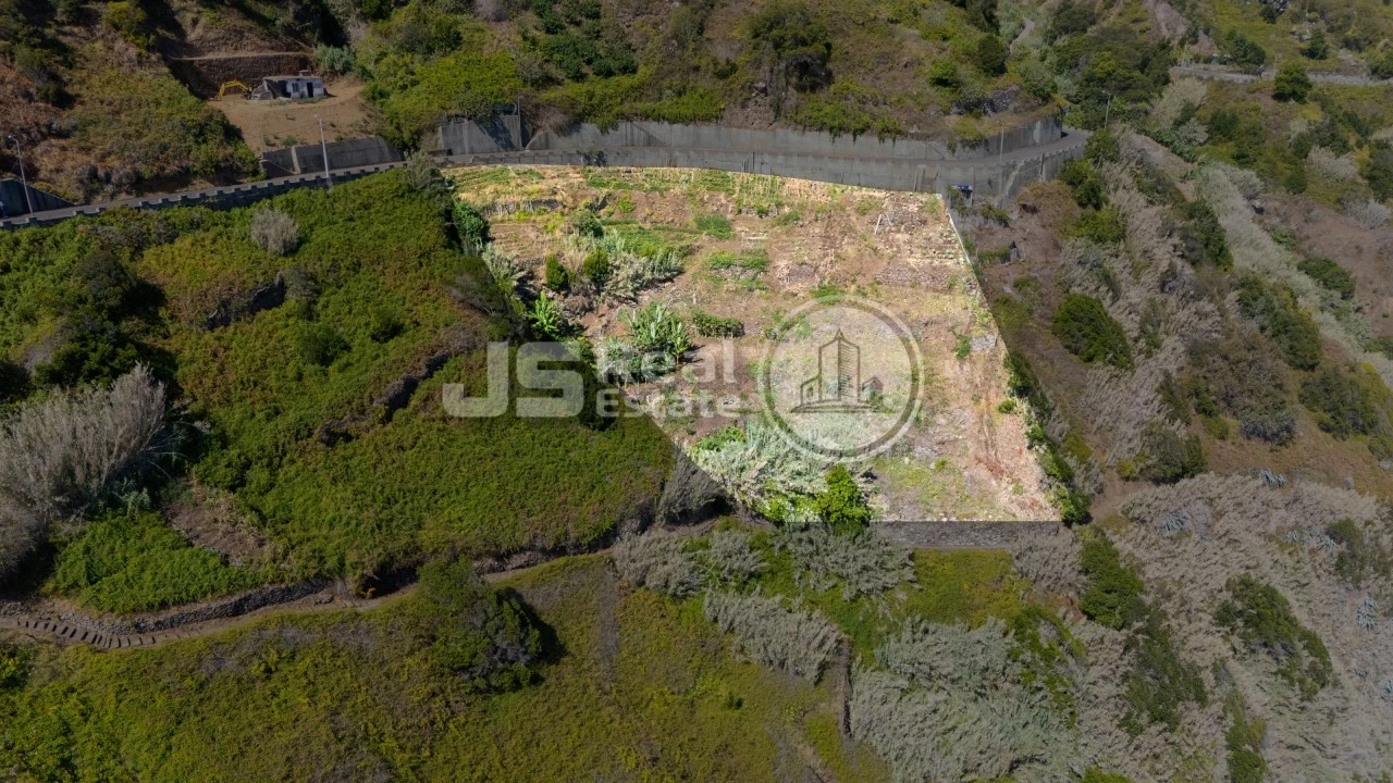 Terreno para Venda em Faial Foto 5