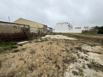 Terreno para Venda em Atouguia da Baleia
