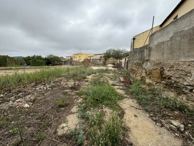 Terreno para Venda em Atouguia da Baleia Foto 3