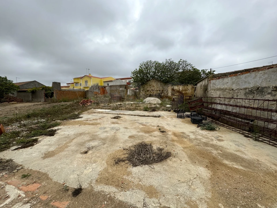 Terreno para Venda em Atouguia da Baleia Foto 4