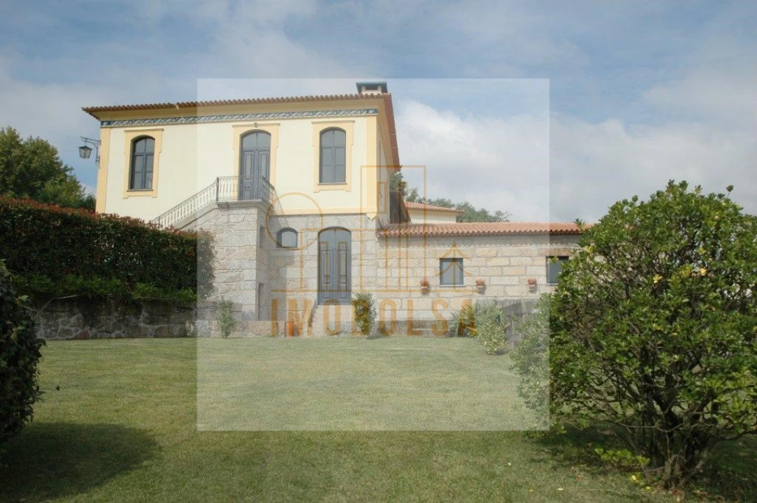 Quinta T4 para Venda em Cruz Foto 8