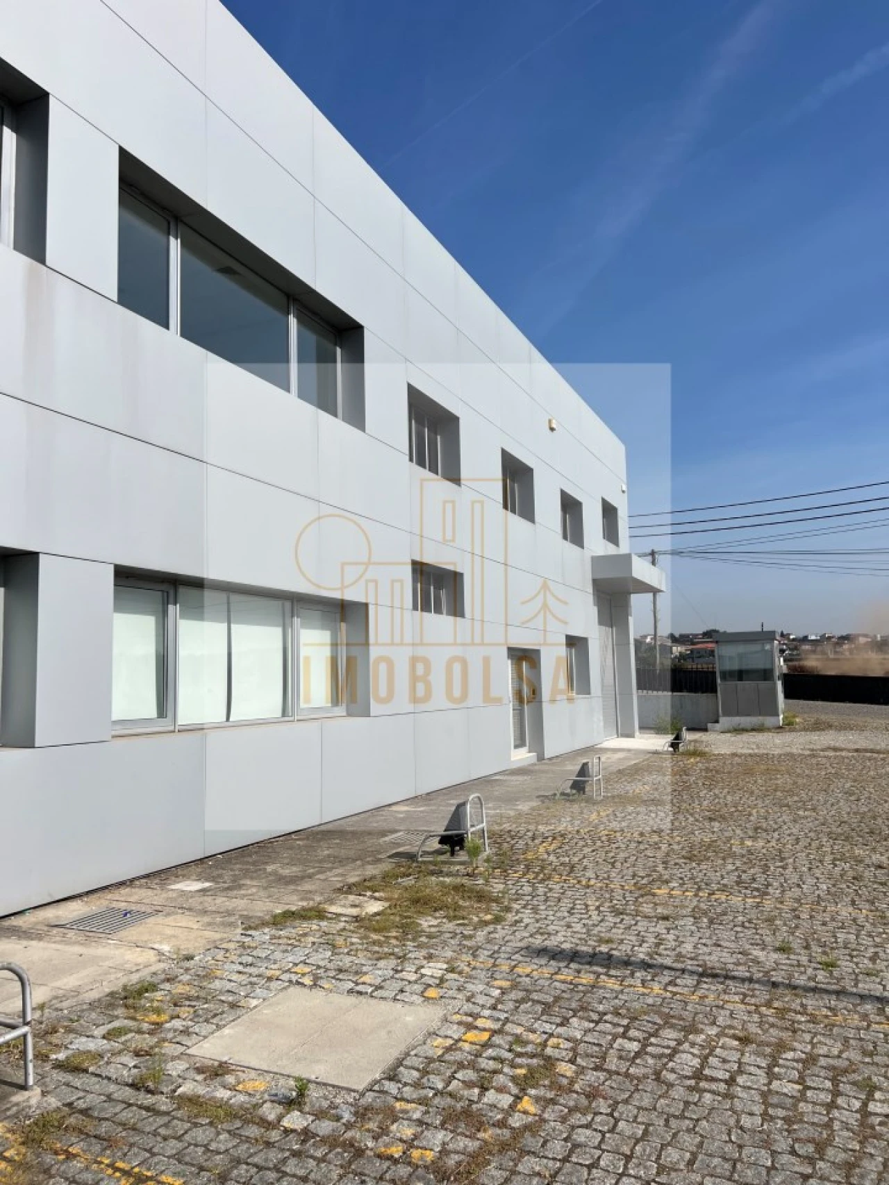 Armazém para Arrendamento em Fradelos Foto 1