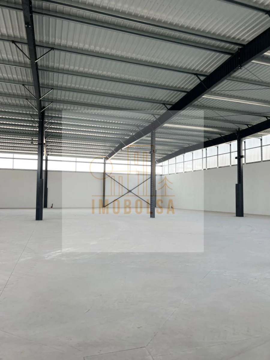 Armazém para Arrendamento em Fradelos Foto 13