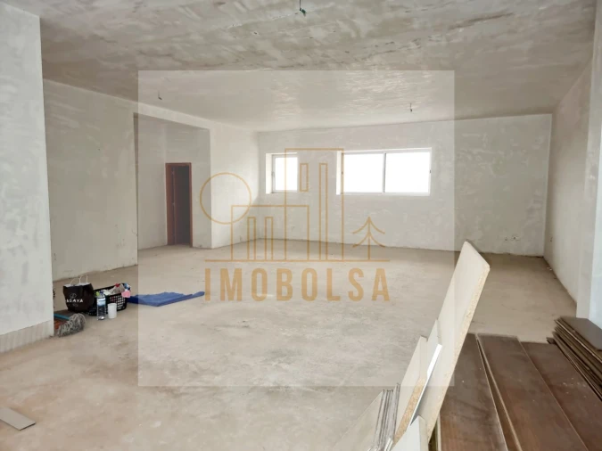 Loja para Venda em Bougado (São Martinho e Santiago) Foto 3