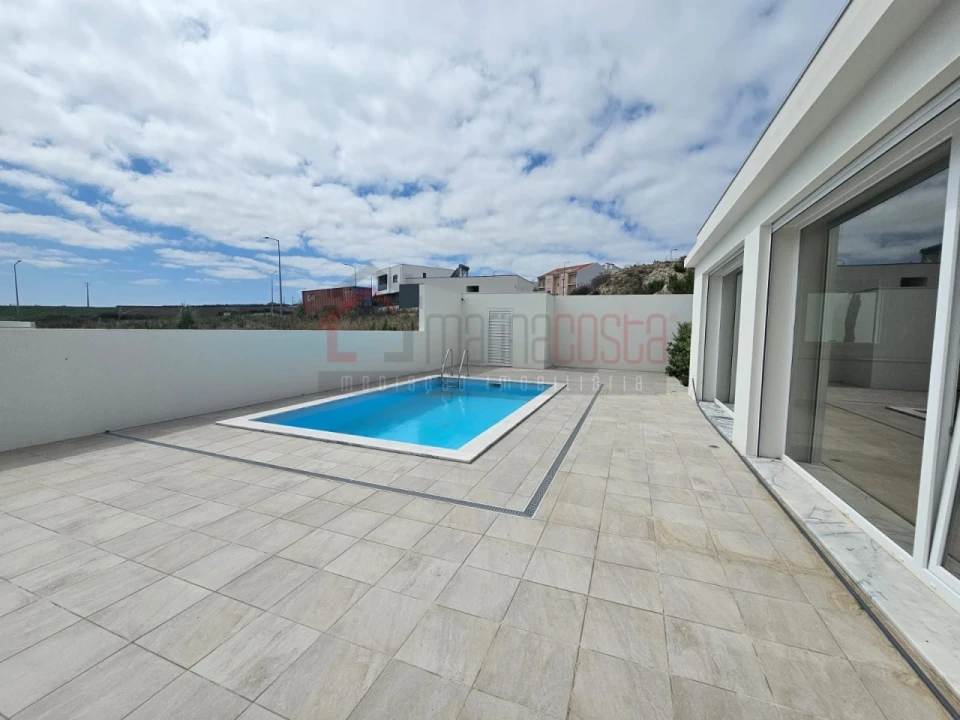 Moradia T3 para Venda em Lourinhã e Atalaia Foto 6