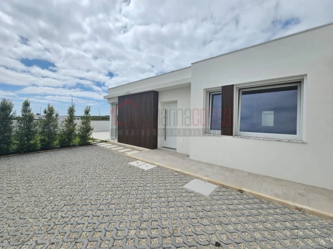 Moradia T3 para Venda em Lourinhã e Atalaia Foto 19