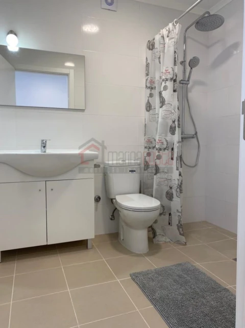 Moradia T11 para Venda em Atouguia da Baleia