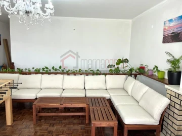 Moradia T11 para Venda em Atouguia da Baleia
