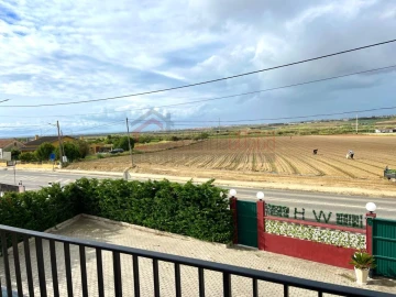 Moradia T11 para Venda em Atouguia da Baleia