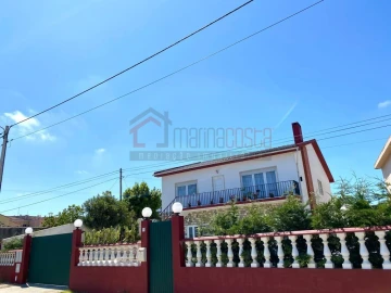 Moradia T11 para Venda em Atouguia da Baleia