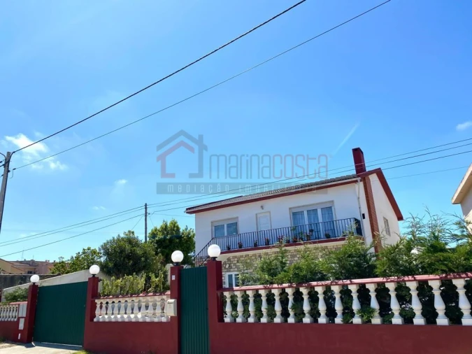 Moradia T11 para Venda em Atouguia da Baleia Foto 46