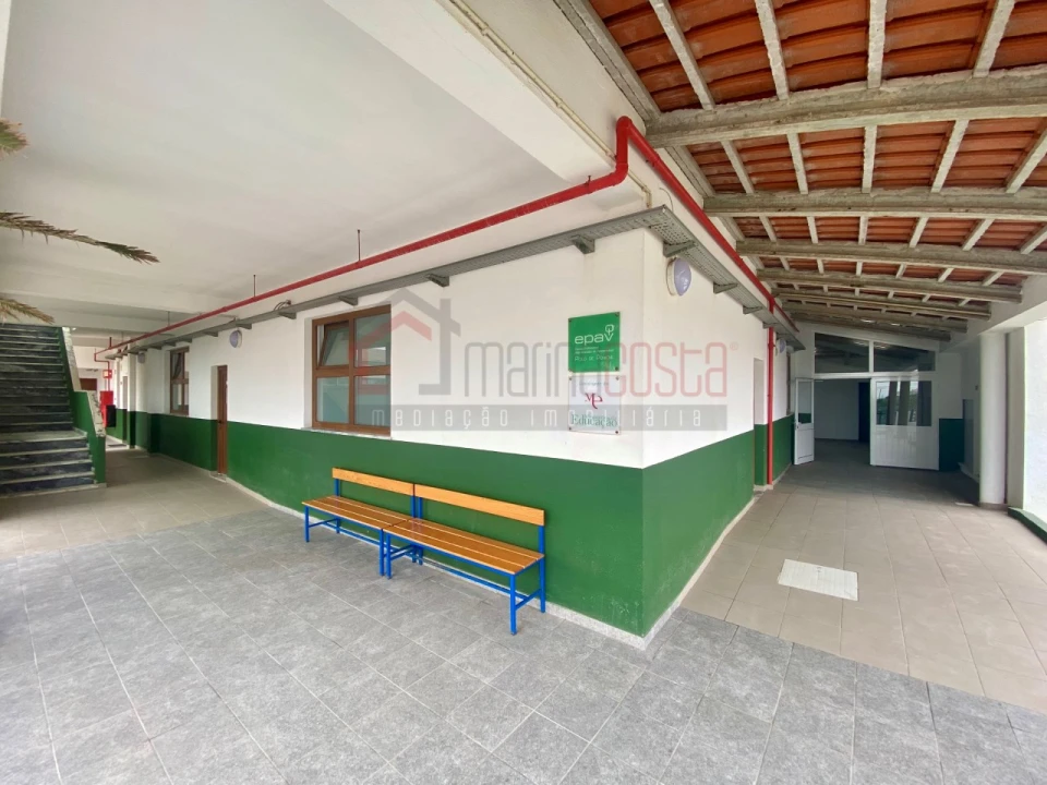 Prédio para Venda em Peniche Foto 3