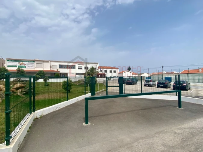 Prédio para Venda em Peniche Foto 4