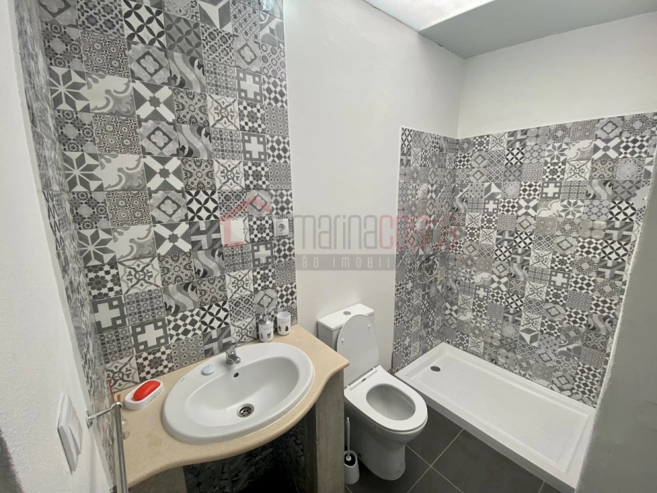 Moradia T4 para Venda em Atouguia da Baleia Foto 33