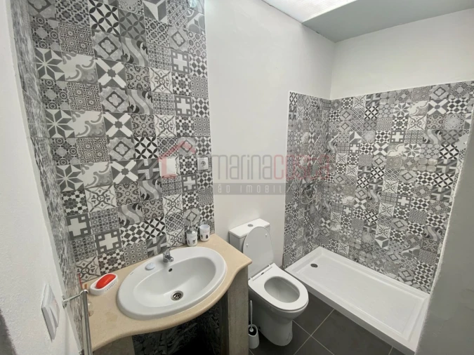 Moradia T4 para Venda em Atouguia da Baleia Foto 33