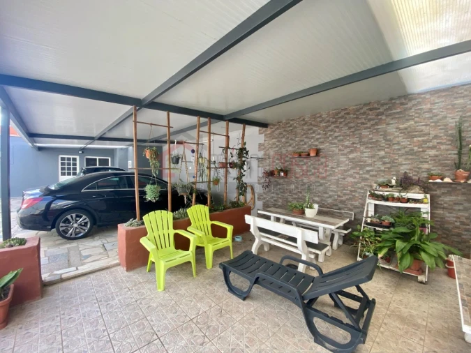 Moradia T4 para Venda em Atouguia da Baleia Foto 35