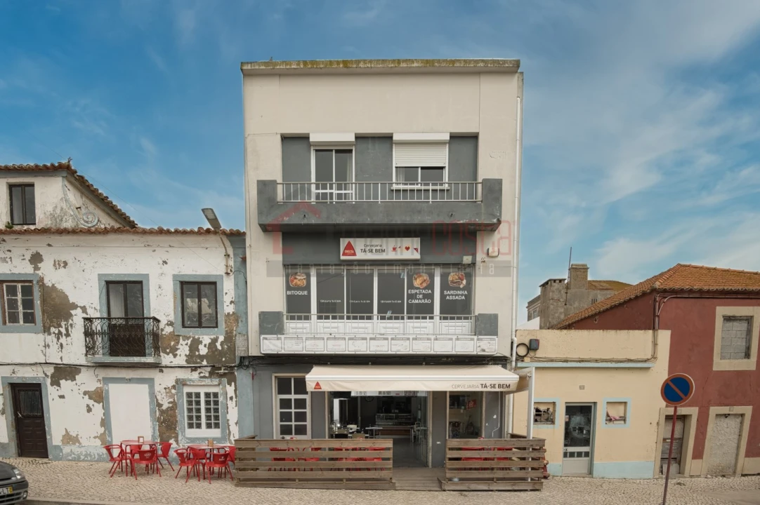 Prédio para Venda em Peniche Foto 1