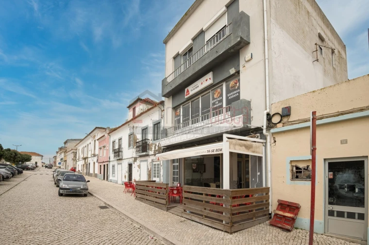 Prédio para Venda em Peniche Foto 4