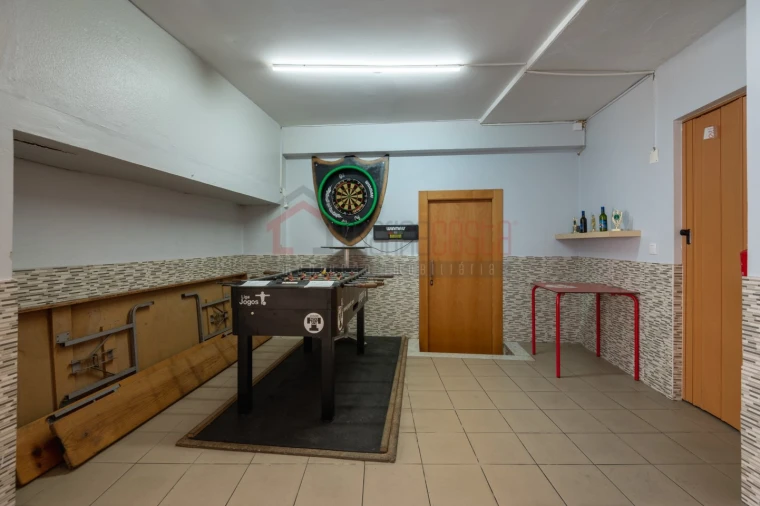 Prédio para Venda em Peniche Foto 19