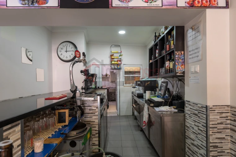 Prédio para Venda em Peniche Foto 12