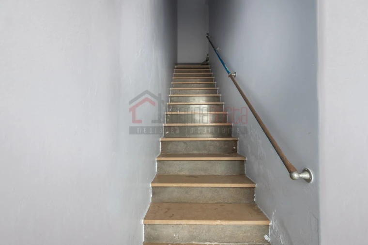 Prédio para Venda em Peniche Foto 23