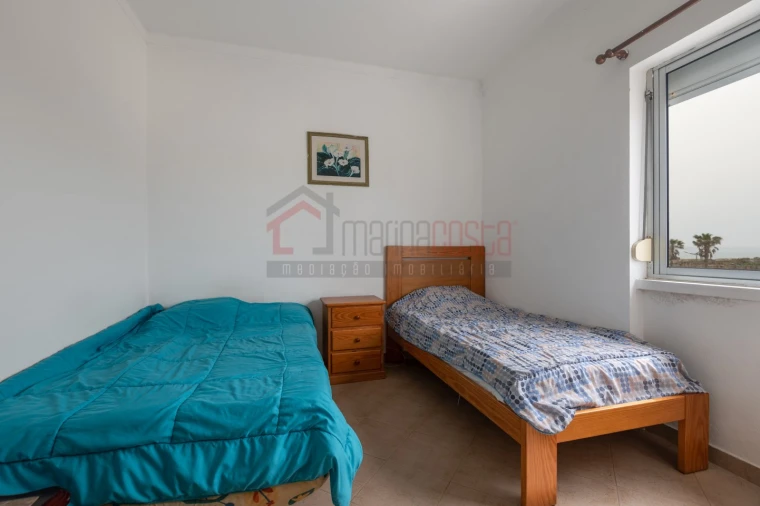 Prédio para Venda em Peniche Foto 30