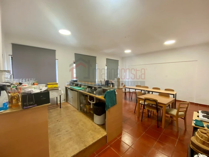 Prédio para Venda em Peniche Foto 3