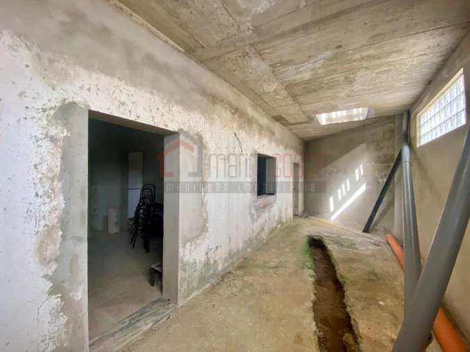 Prédio para Venda em Peniche Foto 18