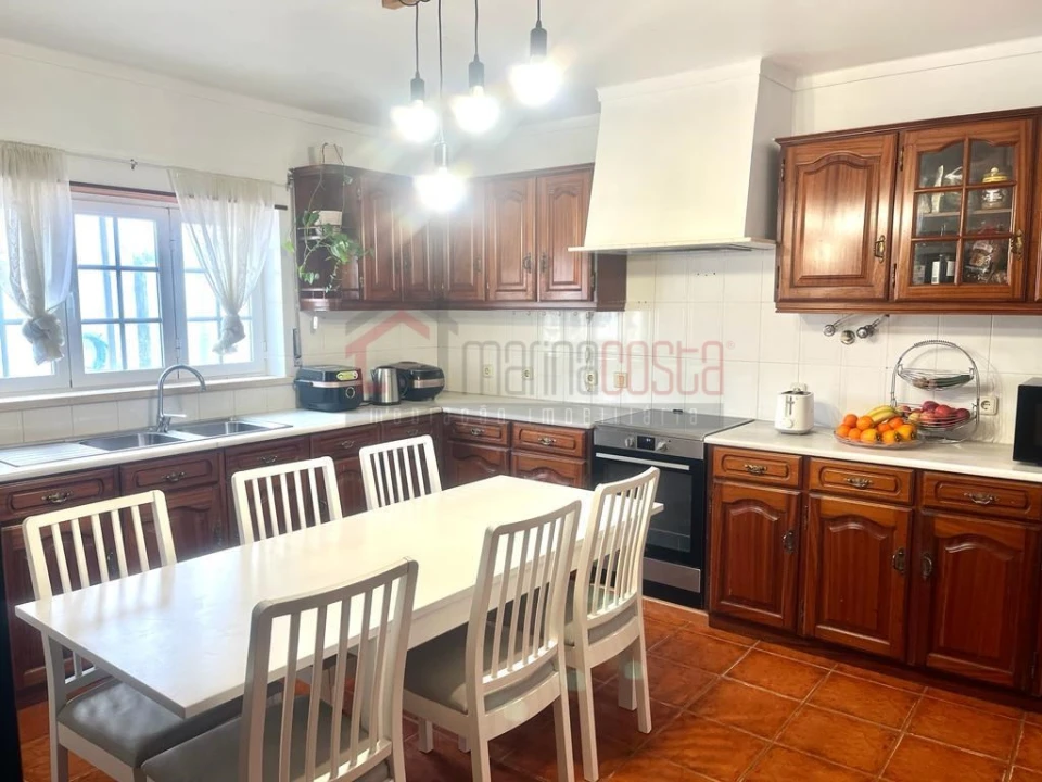 Moradia T4 para Venda em Serra D'El-Rei Foto 3